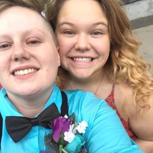 Meet your Posher, Haley